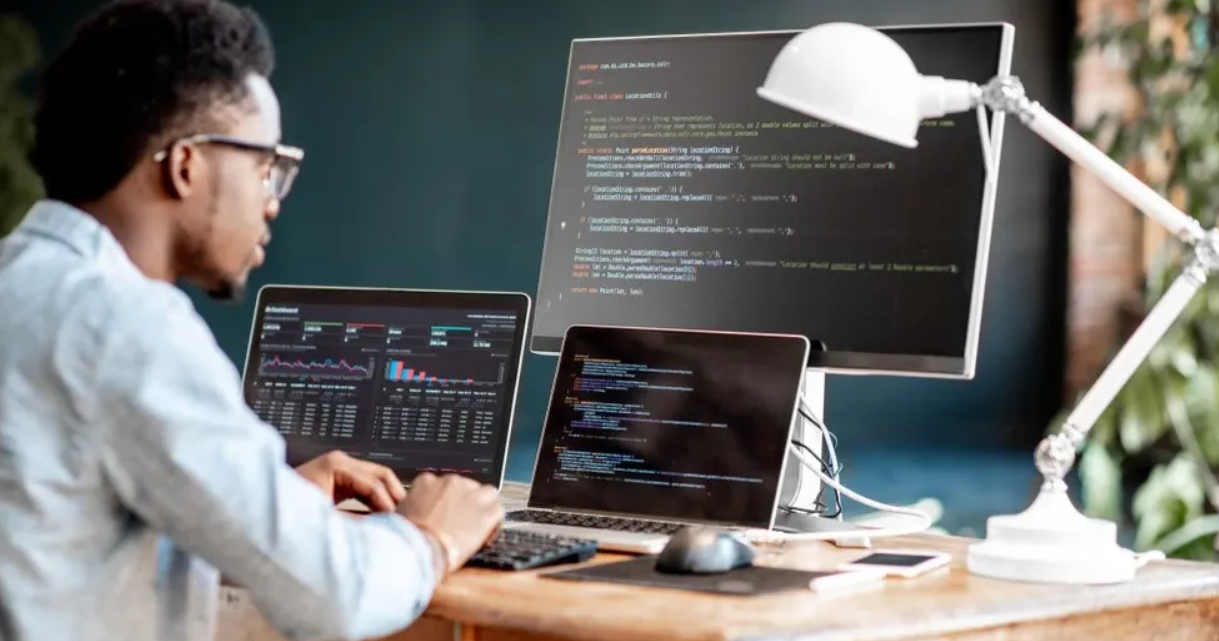 How to scale business using remote tech team
